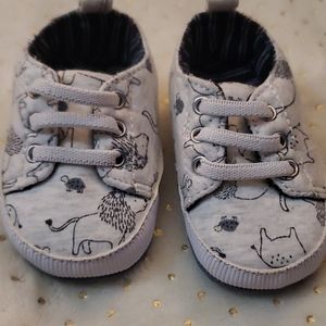Baby shoes